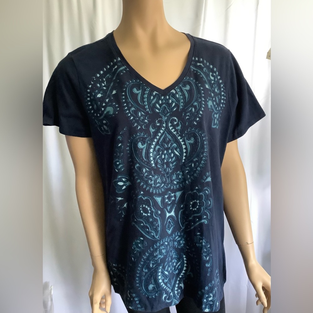 Navy Blue With Teal Paisley Design XL Top